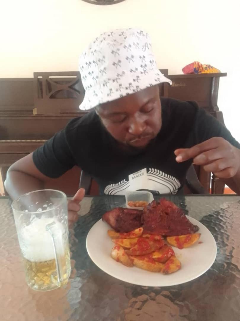Sugar Shack Backpackers Botswana Bed & Breakfast Gaborone Luaran gambar